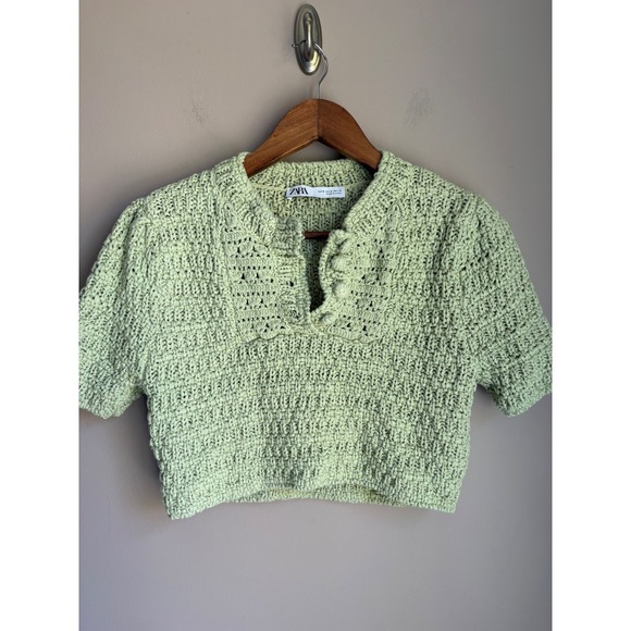 Zara Sweaters - Zara Sage Green Crochet Knit Short Sleeve Cropped Sweater Top Medium